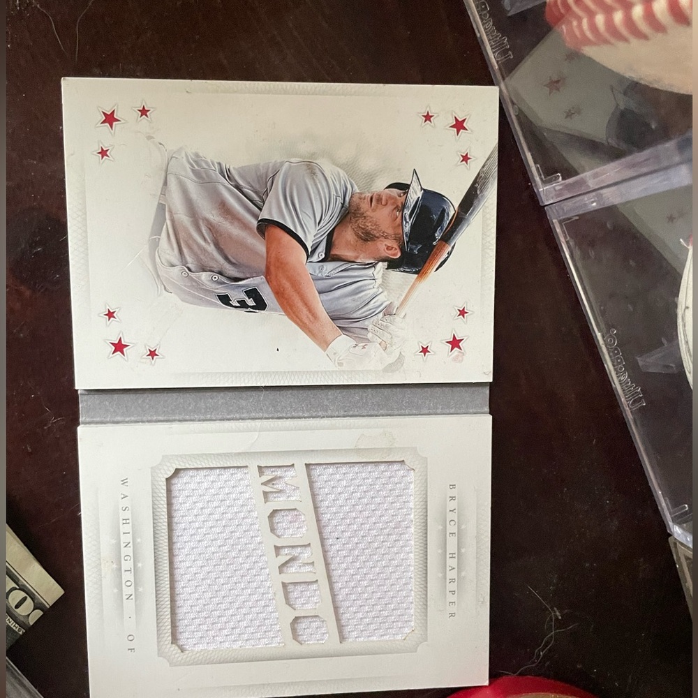 Bryce Harper National Treasures Booklet (10/25)
